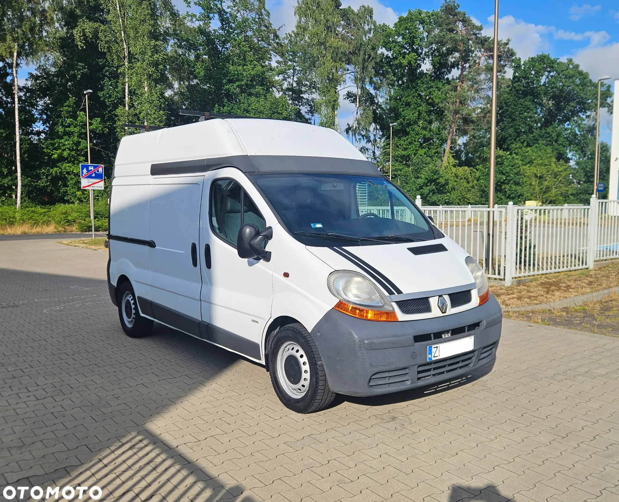 Renault Trafic - 2