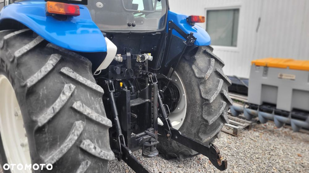 New Holland TD80D - 5