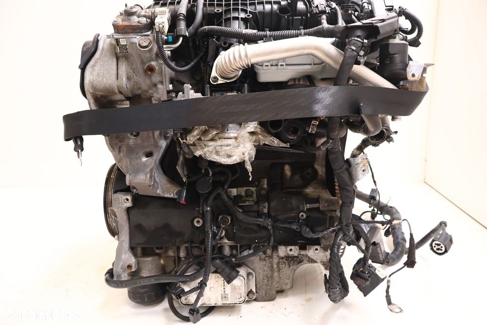 VOLVO V70 2.0 D4 SILNIK D4204T5 - 8