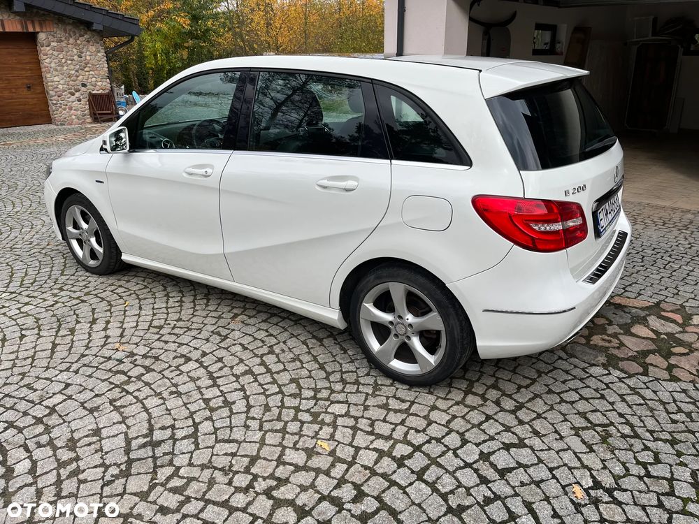Mercedes-Benz Klasa B 200 CDI (BlueEFFICIENCY) - 5