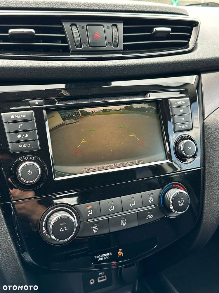 Nissan Rogue - 31