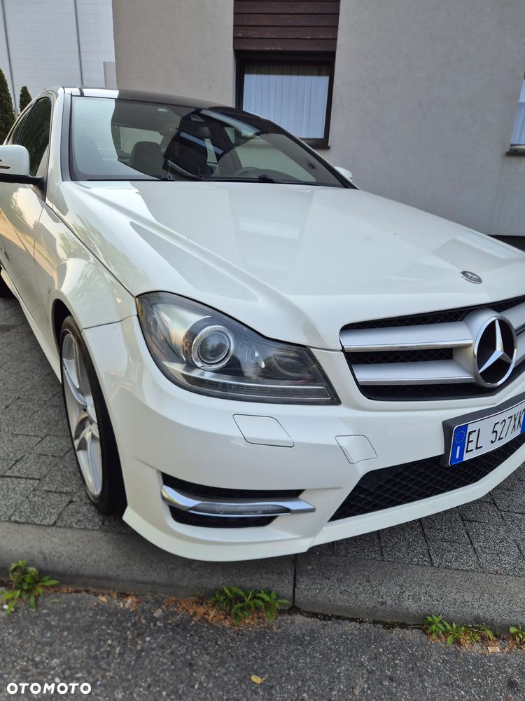 Mercedes-Benz Klasa C 220 CDI 7G-TRONIC Edition - 15