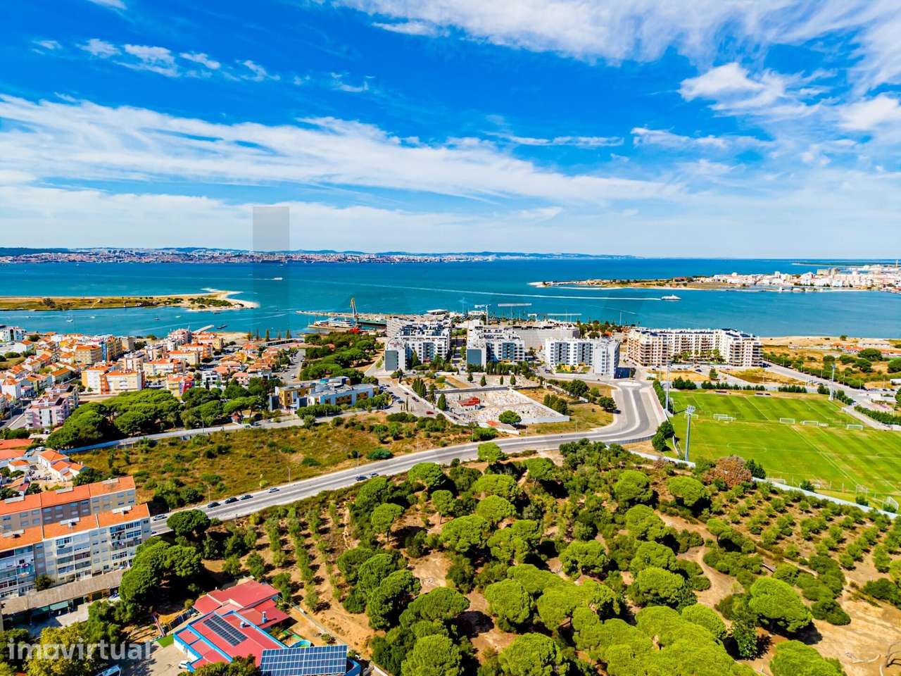 T3 no SEIXAL, com 106m2 - Grande imagem: 3/52