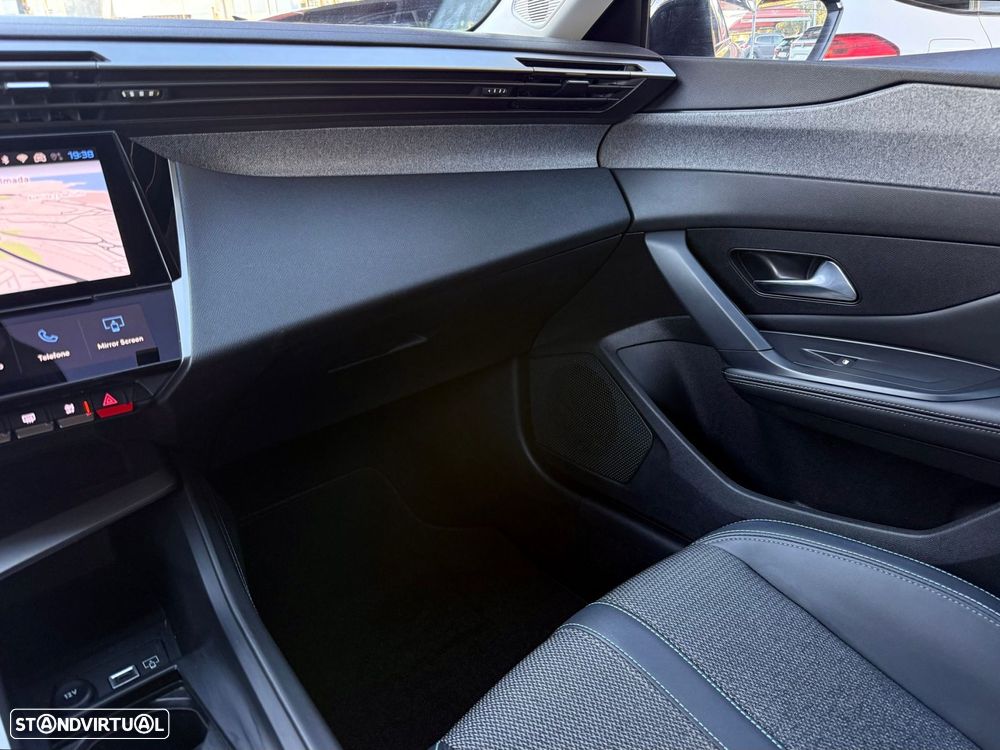 Peugeot 308 SW 1.5 BlueHDi Allure EAT8 - 24