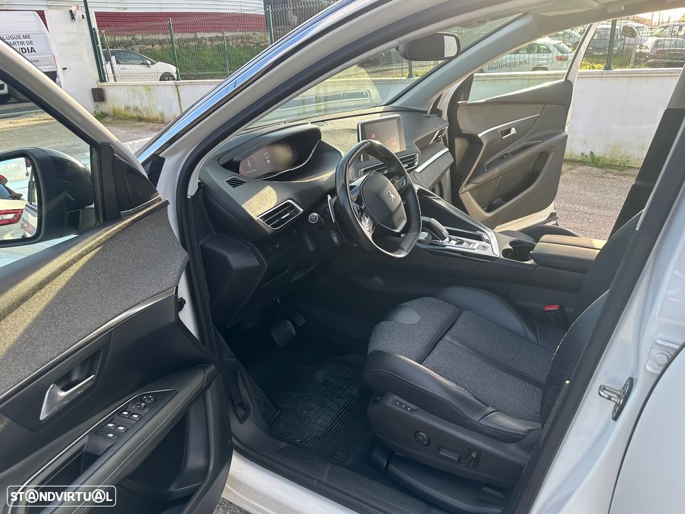 Peugeot 3008 BlueHDi 130 Stop & Start EAT8 Allure Pack - 18