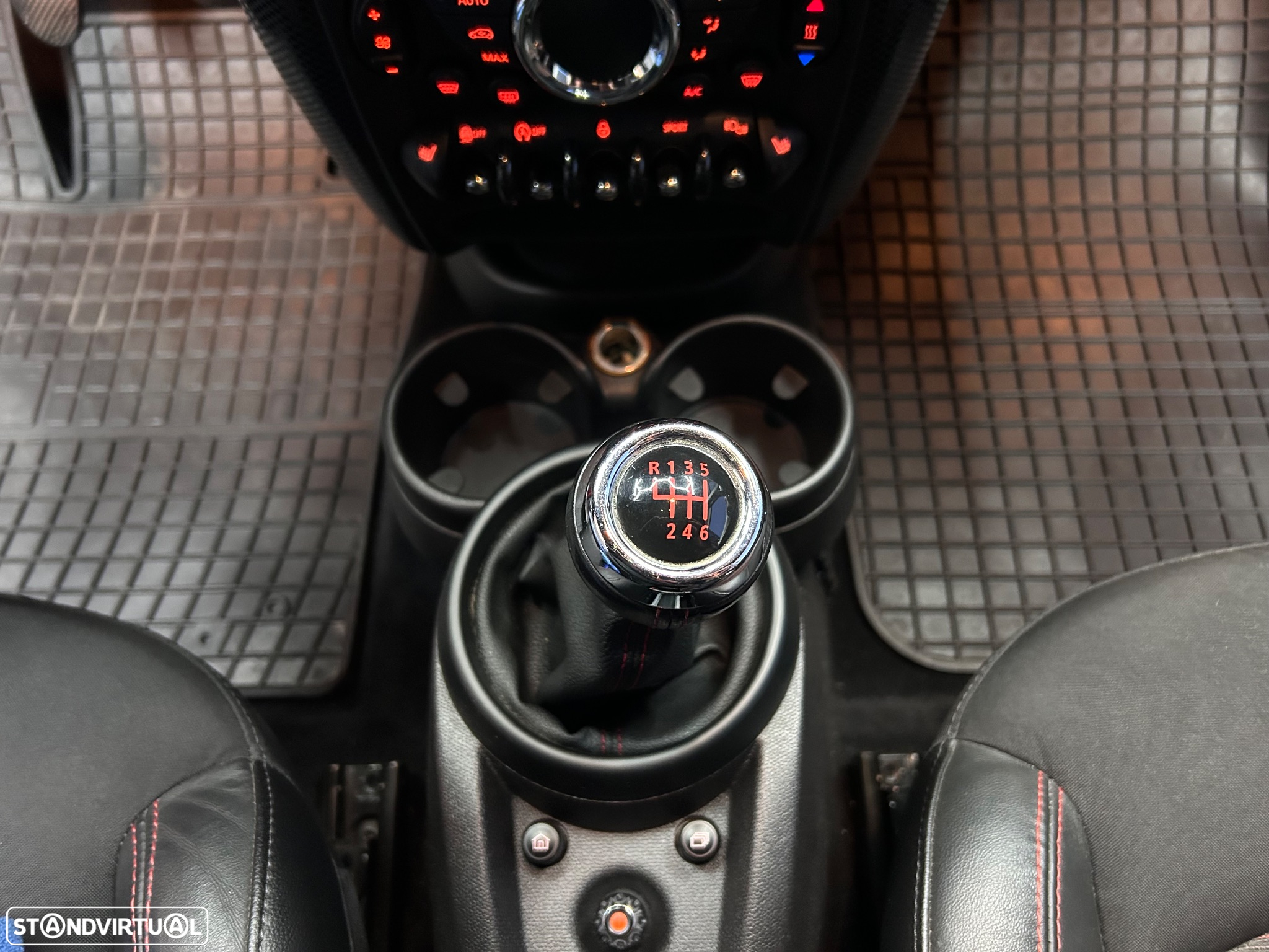 MINI Countryman Cooper D - 46