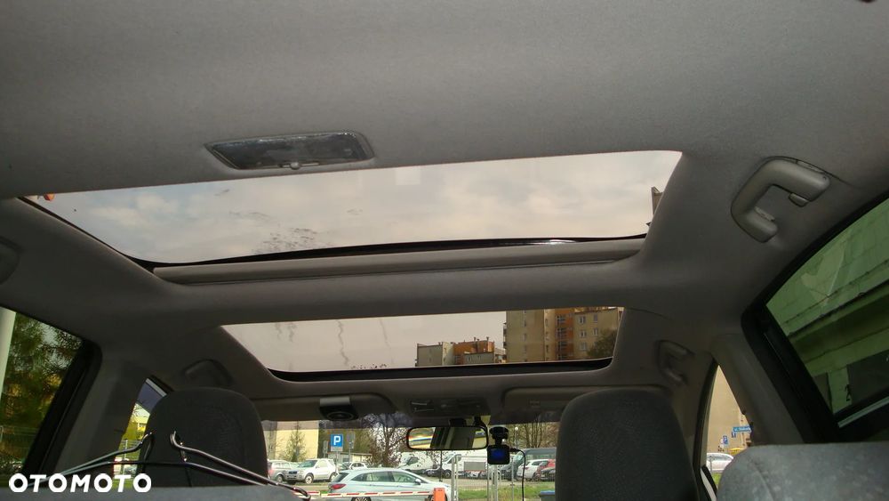 Toyota Prius+ 1.8 HSD Active - 20