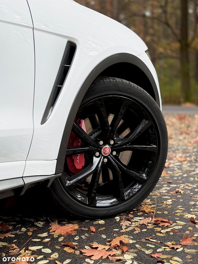Jaguar F-Pace 5.0 V8 S/C AWD SVR - 15