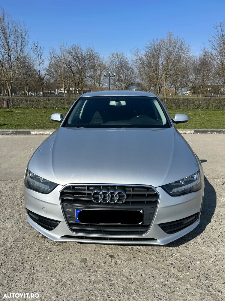 Audi A4 2.0 TDI DPF multitronic Attraction - 1