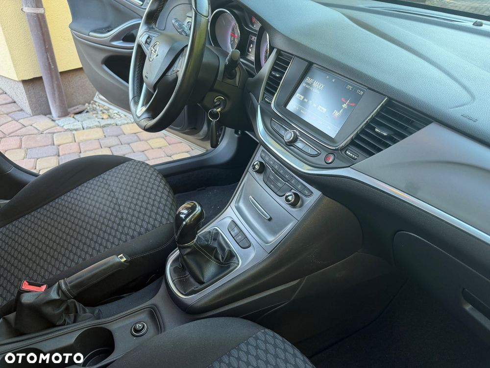 Opel Astra 1.4 Turbo Dynamic - 19
