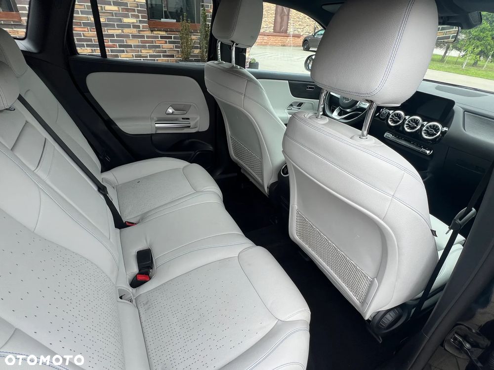 Mercedes-Benz EQA 250 66.5kWh Edition 1 - 32