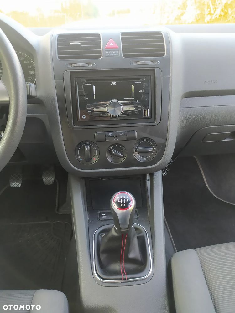 Volkswagen Golf 1.4 FSI Sportline - 3