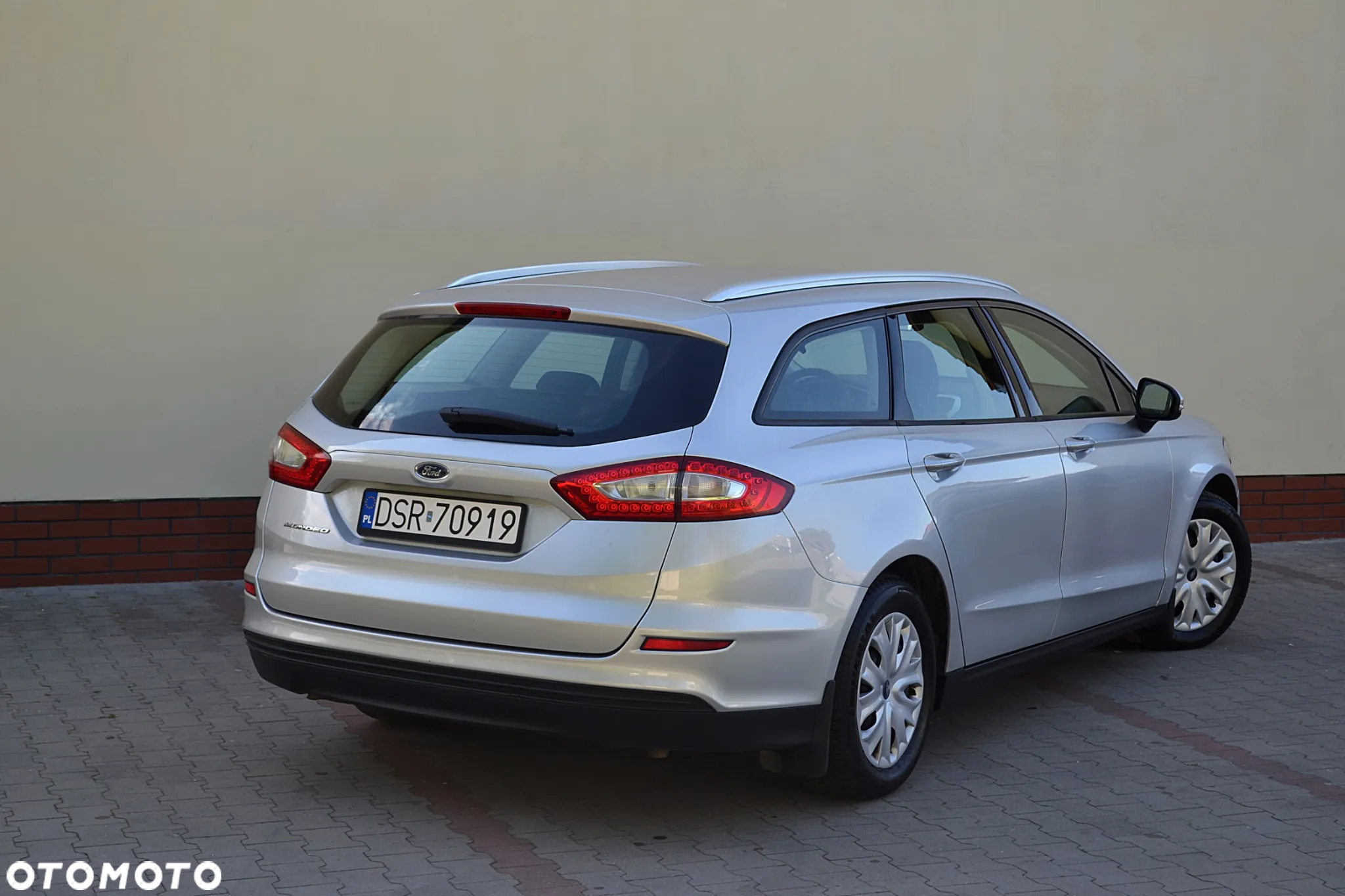 Ford Mondeo 2.0 TDCi Edition - 16