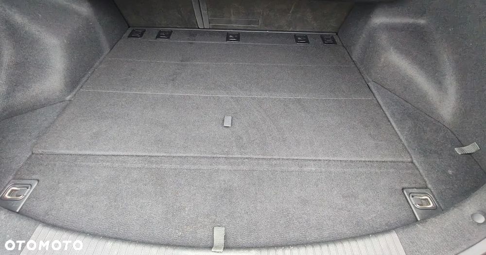 Hyundai i30 1.6 Comfort - 17