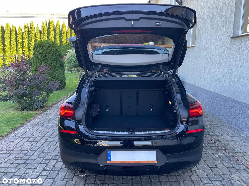BMW X2 sDrive18i GPF Advantage - 8