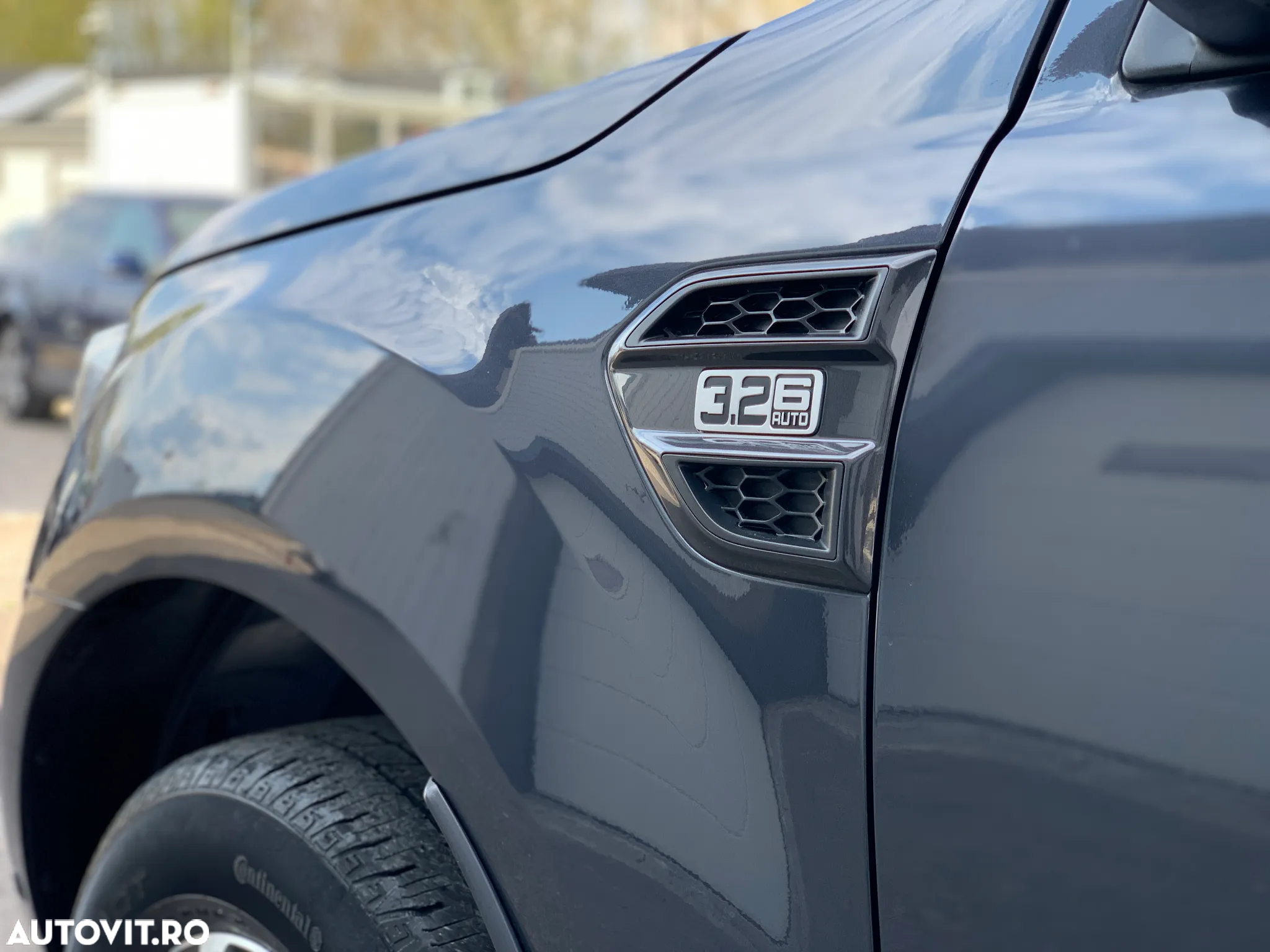 Ford Ranger Pick-Up 3.2 TDCi 4x4 Cabina Dubla WILDTRACK Aut. - 12