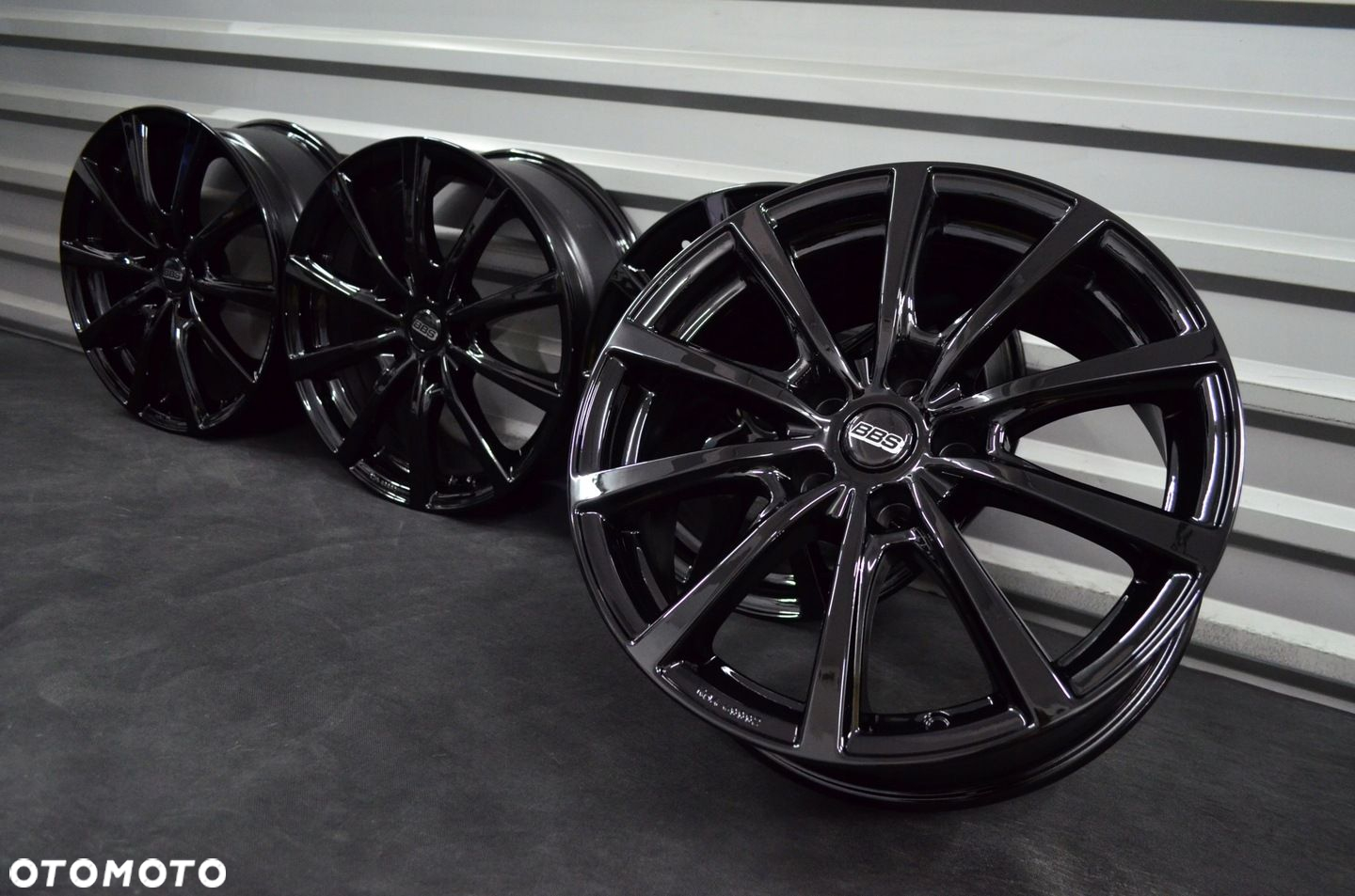 Felgi 5x114,3 R18 NISSAN Juke Qashqai Primera RENAULT Laguna Megane Koleos - 2