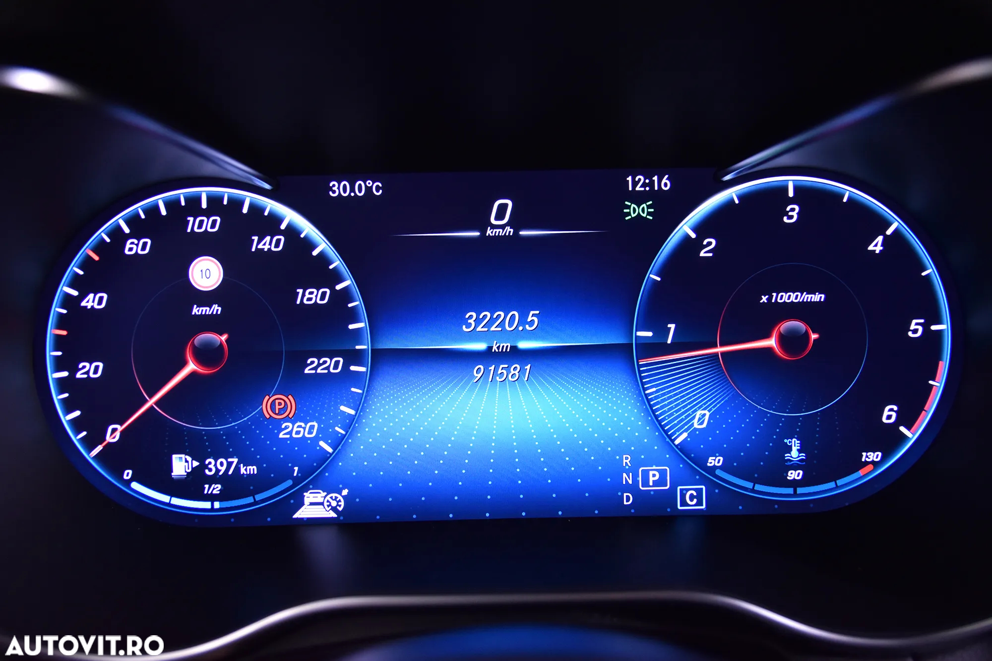 Mercedes-Benz GLC 220 d 4MATIC - 10
