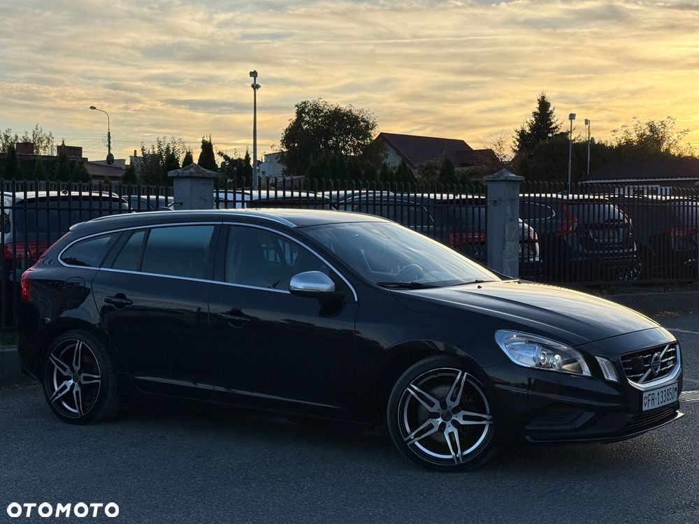 Volvo V60 T6 AWD Geartronic RDesign - 7