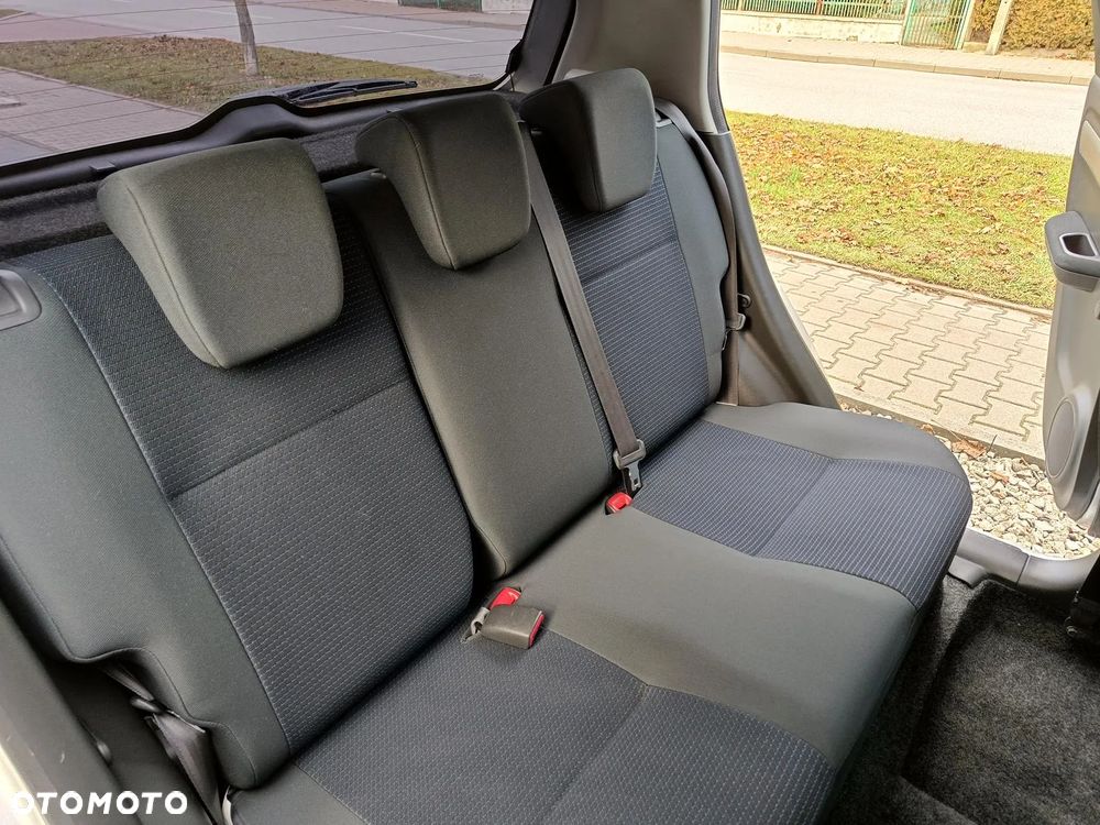 Suzuki Swift 1.3 Comfort - 29