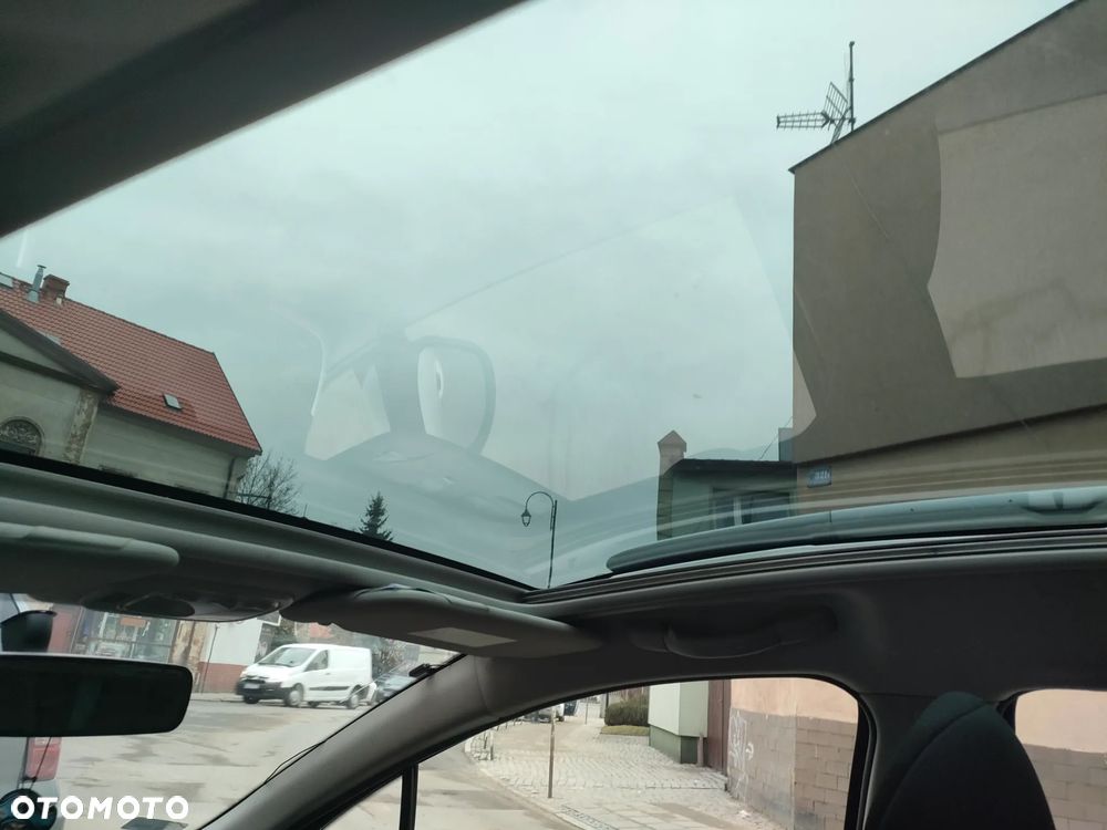 Peugeot 207 1.6 HDi Tendance - 22