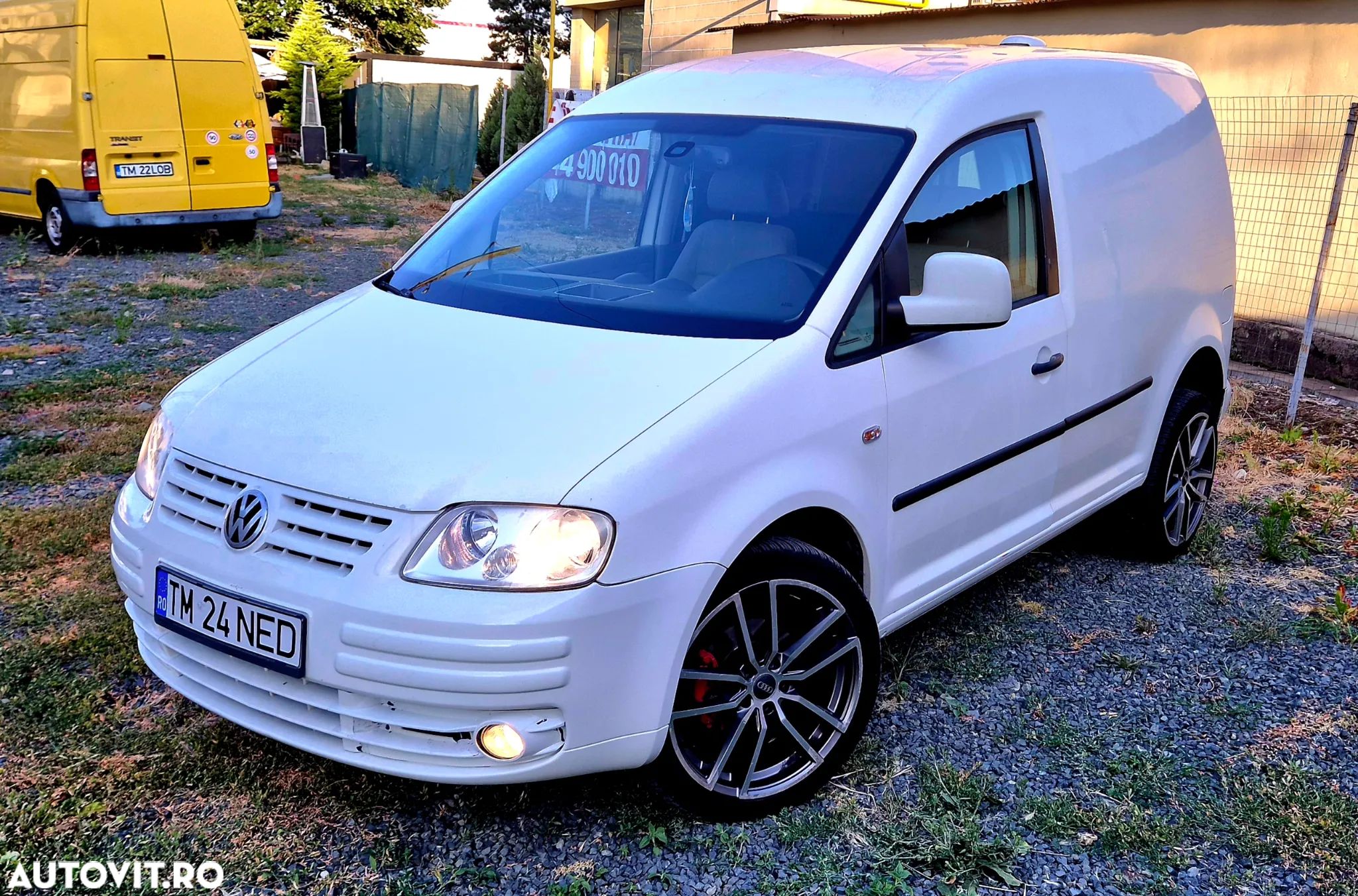 Volkswagen Caddy 1.9 TDI DPF (5-Si.) 4MOTION - 1