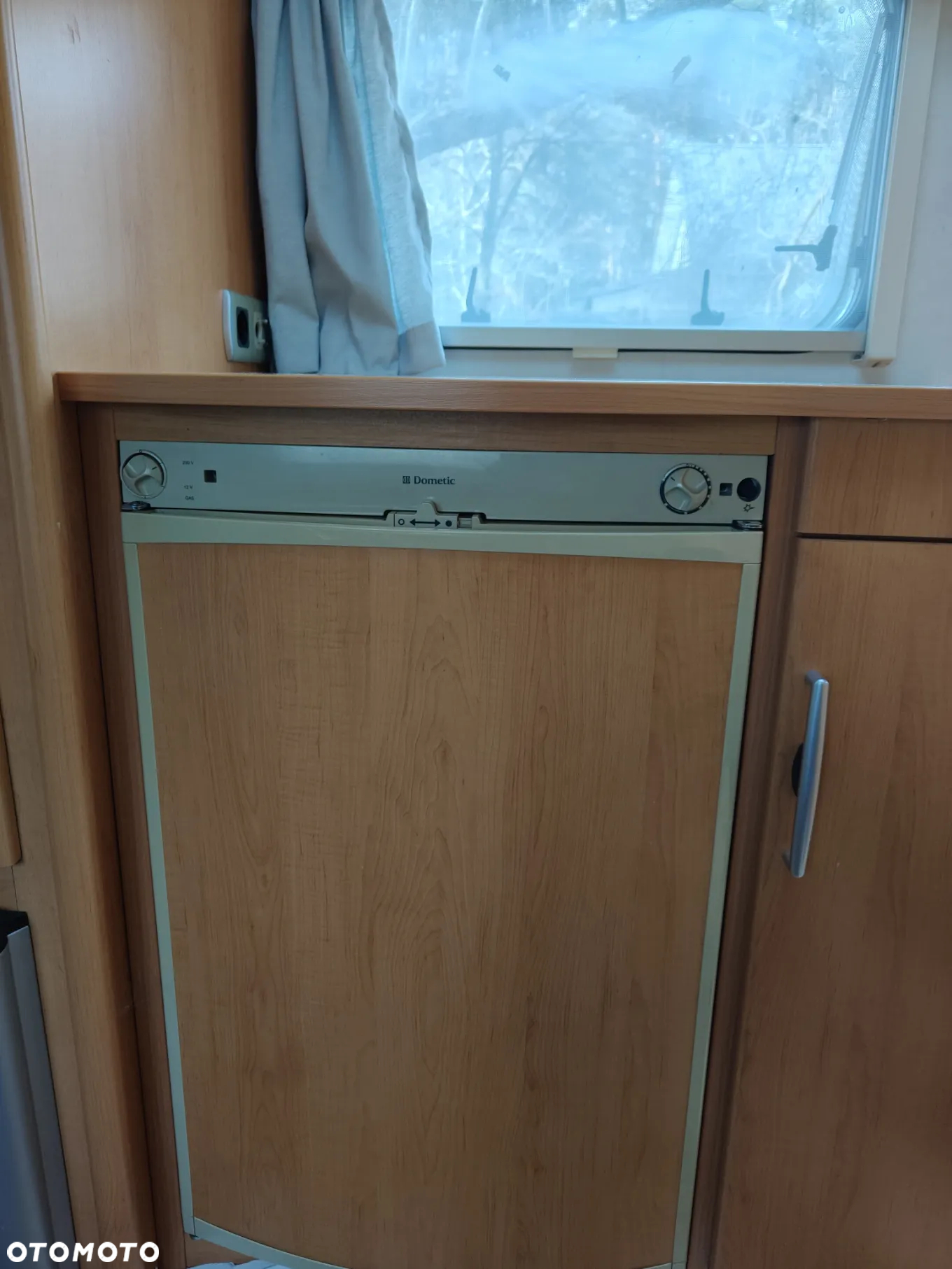 Hymer-Eriba EL-450 - 9