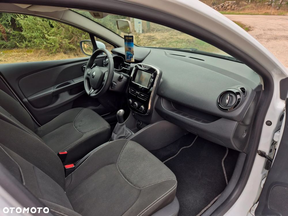 Renault Clio 1.5 dCi 75 Expression - 10