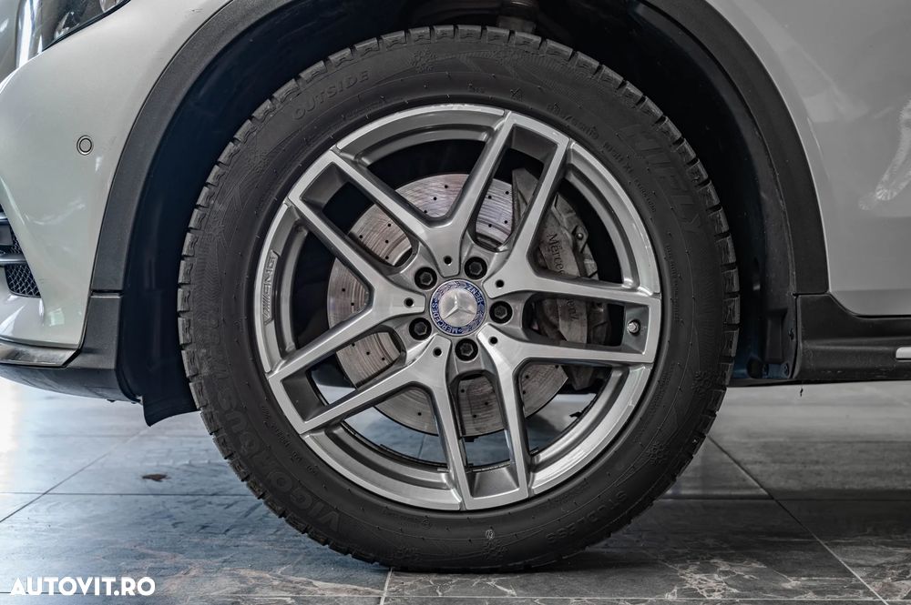 Mercedes-Benz GLC 250 d 4MATIC 9G-TRONIC AMG Line - 11