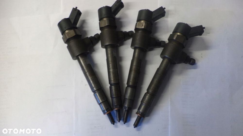 Wtrysk wtryskiwacz  FIAT ALFA JTD 0445110068 - 1