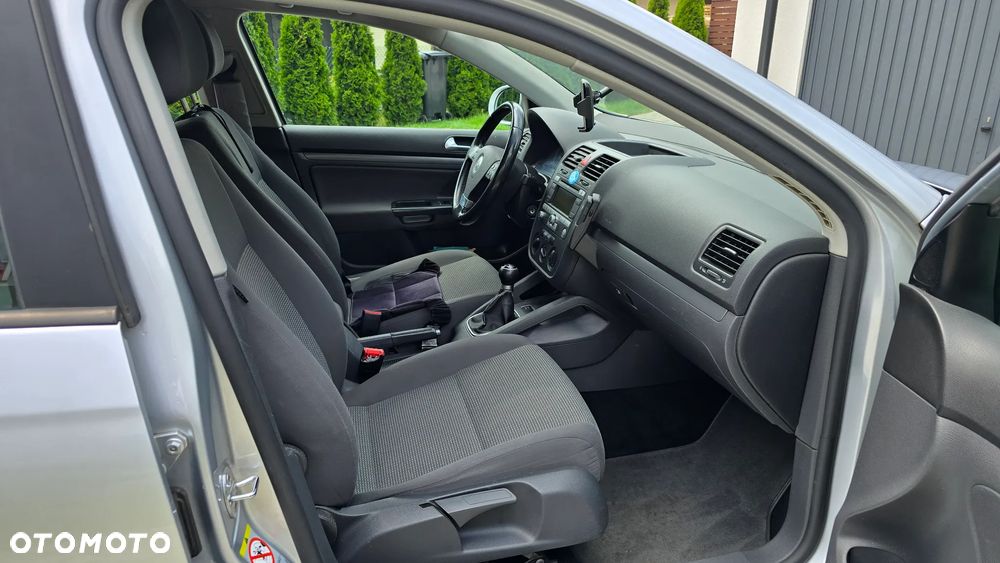 Volkswagen Golf 1.9 TDI Trendline - 5