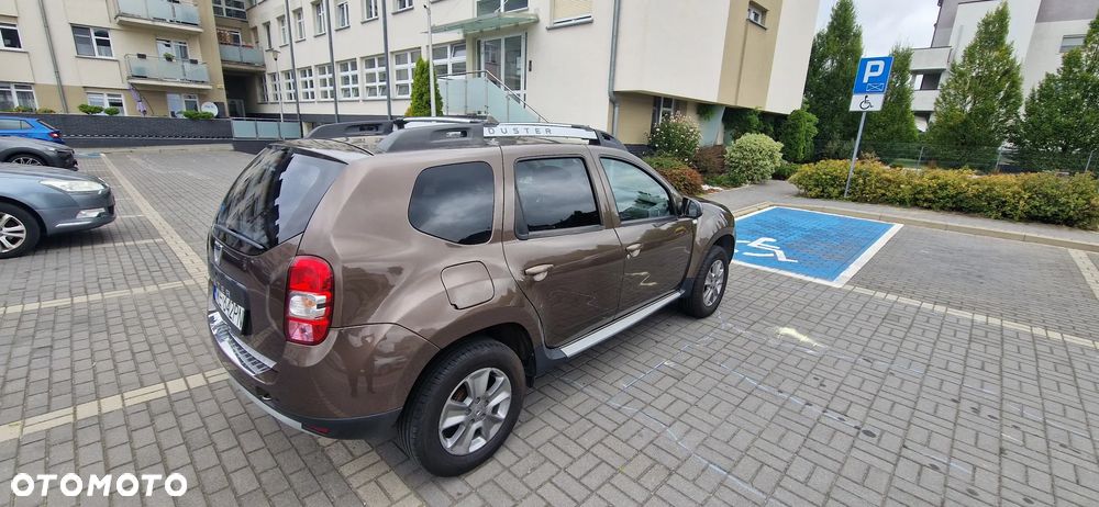 Dacia Duster 1.6 SCe Laureate S&S - 6