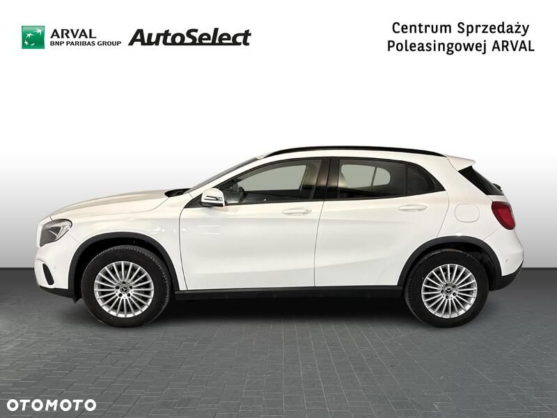 Mercedes-Benz GLA - 3