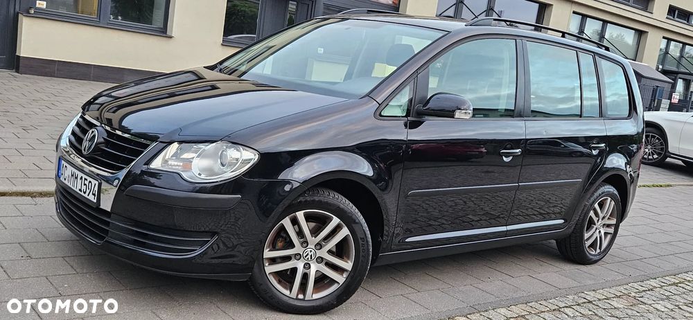Volkswagen Touran 1.9 TDI DPF Conceptline - 16