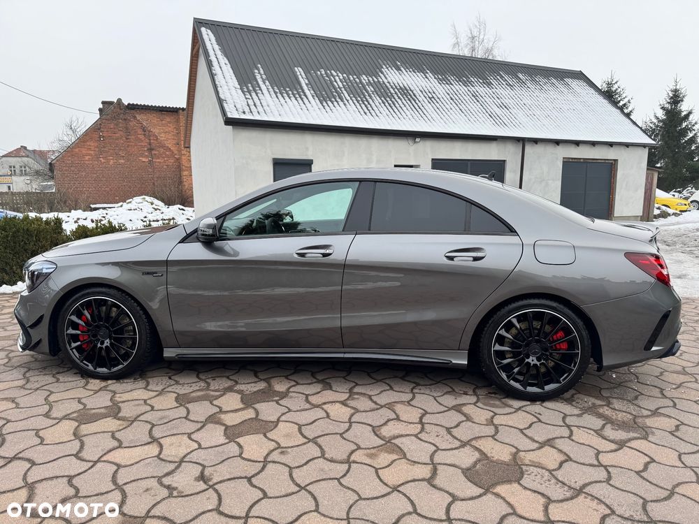 Mercedes-Benz CLA - 6