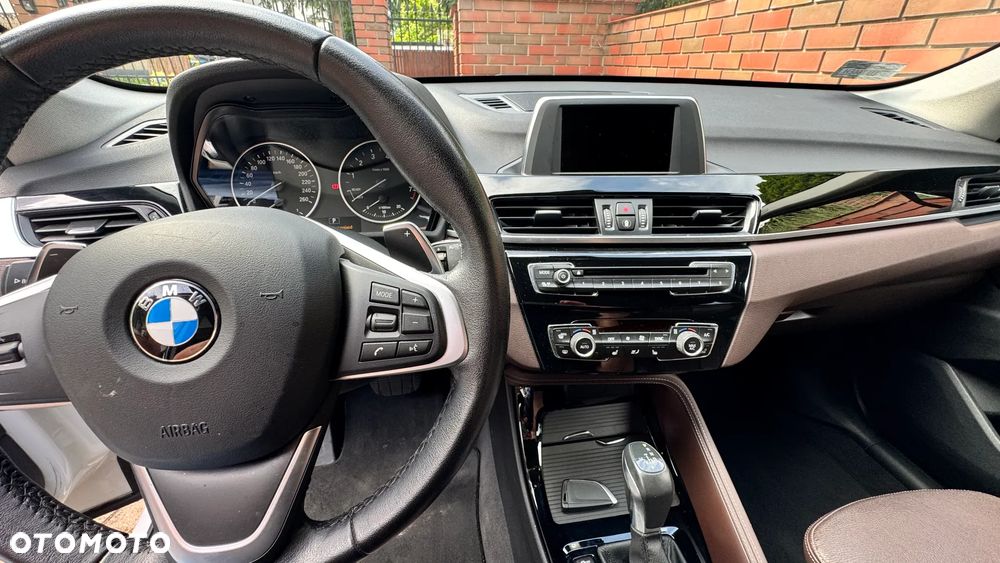 BMW X1 xDrive20i xLine - 11