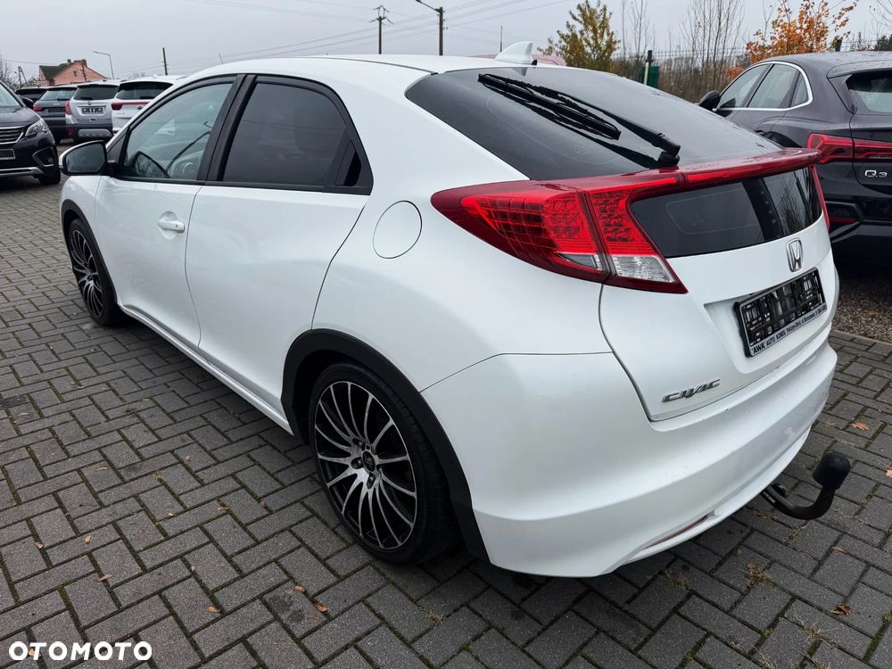 Honda Civic 1.8i-VTEC i-SHIFT Sport - 6