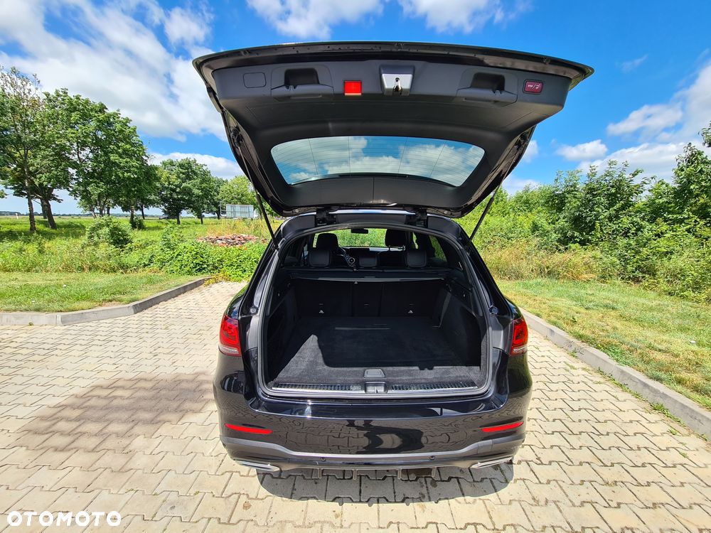 Mercedes-Benz GLC 200 d 4-Matic Business Edition - 28