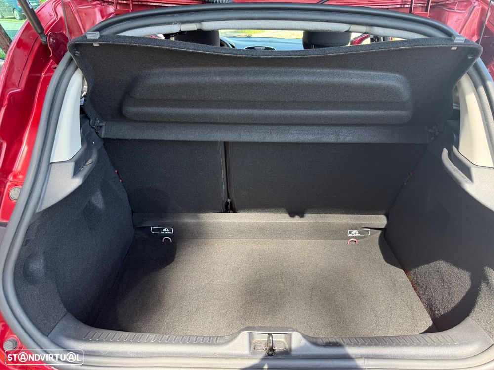 Renault Clio 1.5 dCi Limited EDition - 12