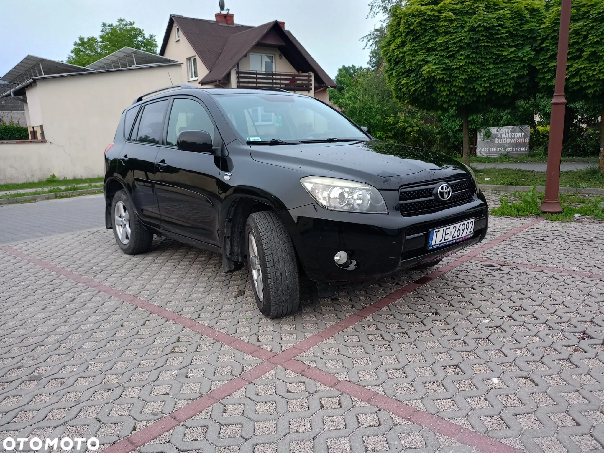 Toyota RAV4 - 2