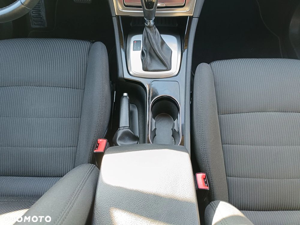 Ford Mondeo 2.0 T Titanium S MPS6 - 27