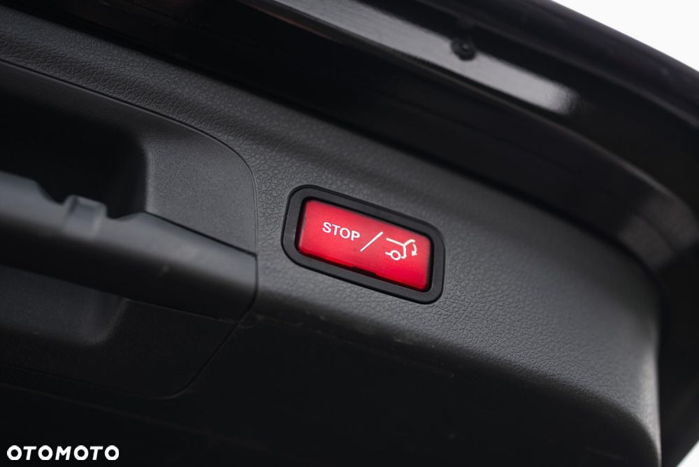 Mercedes-Benz GLE 300 d 4-Matic - 36