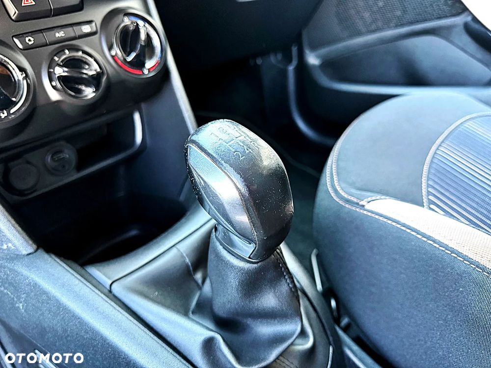 Peugeot 208 e-HDi 92 Stop&Start Style - 37