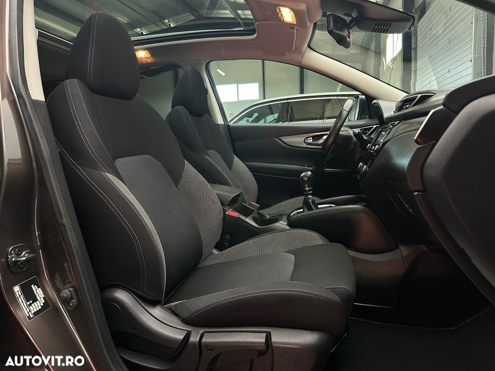 Nissan Qashqai 1.5 DCI N-CONNECTA - 25