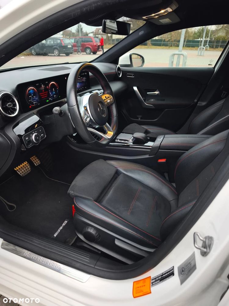 Mercedes-Benz Klasa A 250 E AMG Line 8G-DCT - 18