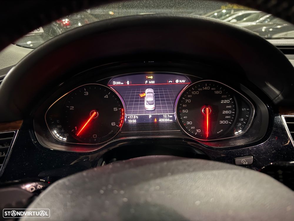 Audi A8 3.0 TDI DPF clean quattro tiptronic - 16