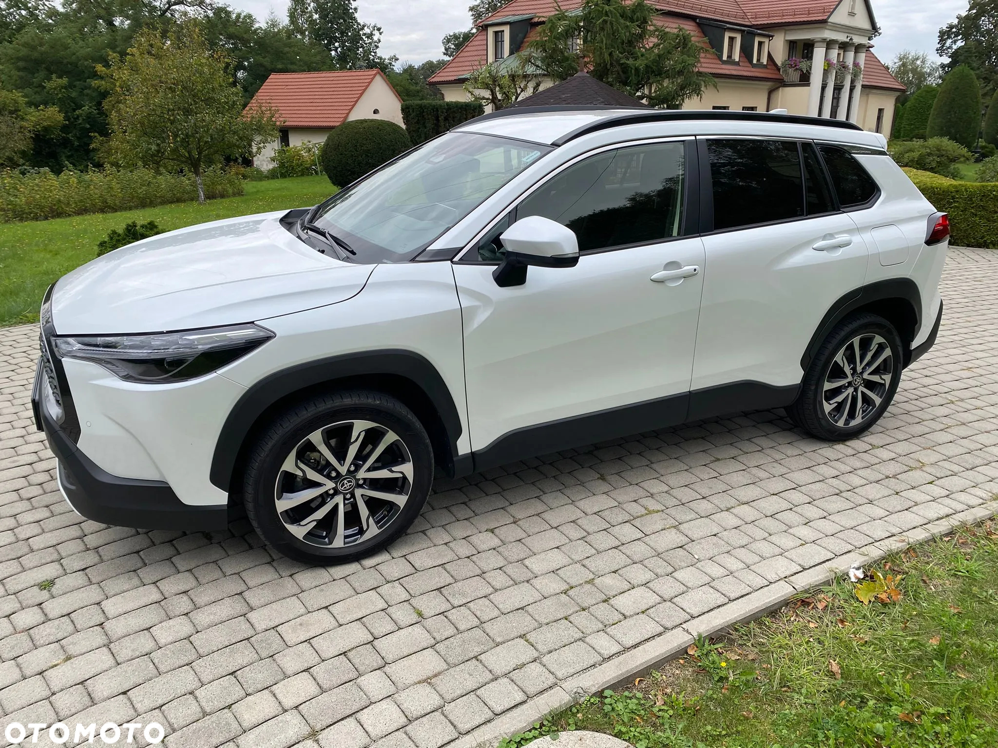 Toyota Corolla Cross 2.0 Hybrid Style - 8