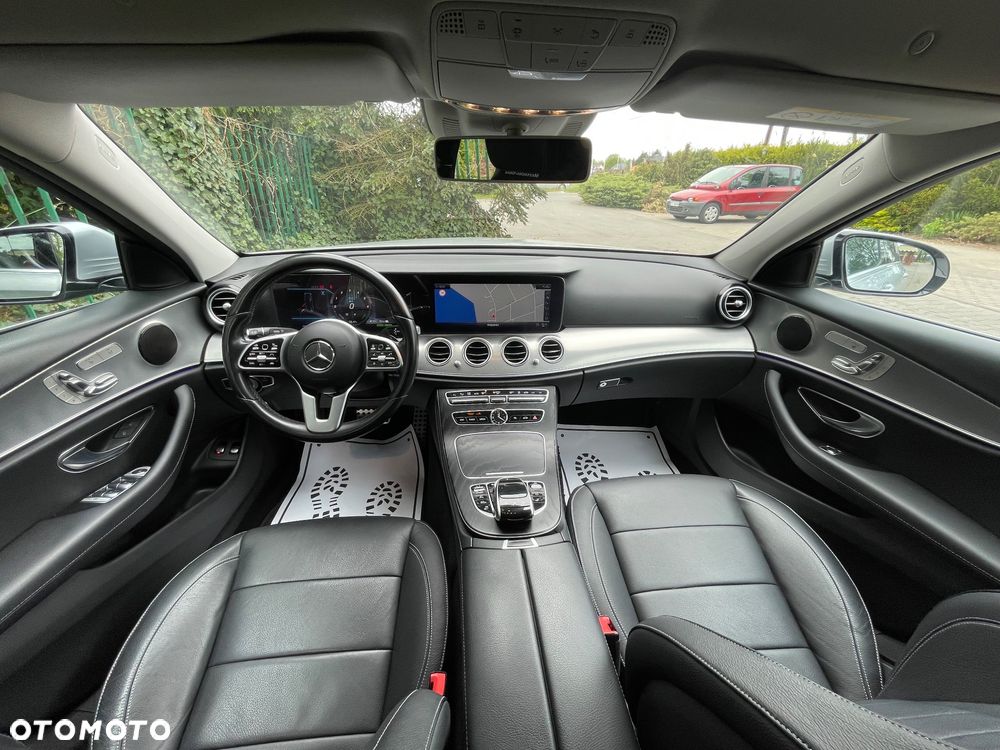 Mercedes-Benz Klasa E 350e 9G-TRONIC Exclusive - 6