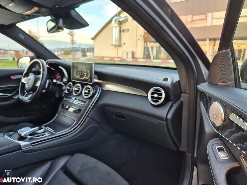 Mercedes-Benz GLC 250 d 4Matic 9G-TRONIC AMG Line - 3