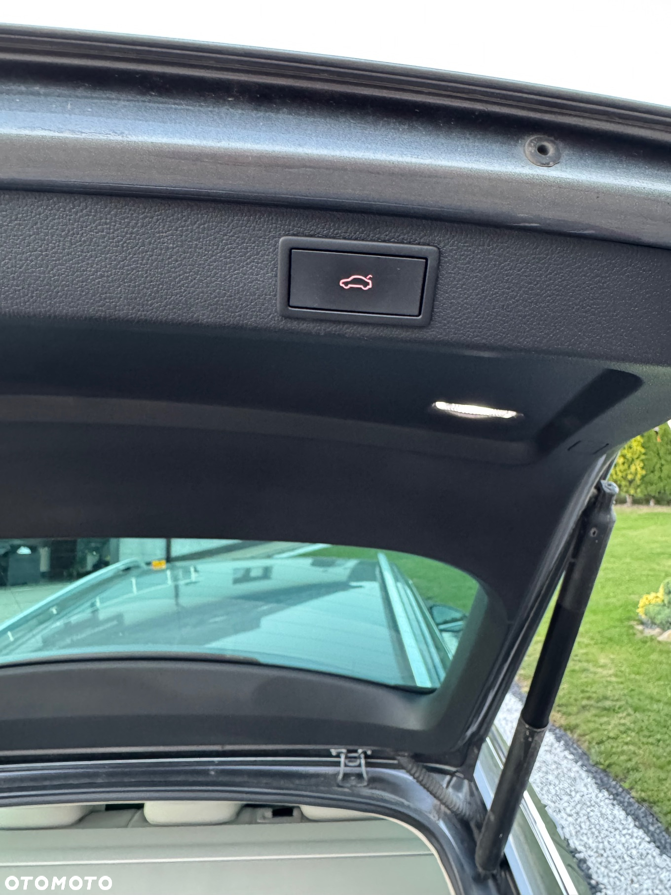 Skoda Superb Combi 2.0 TDI DSG Premium Edition - 21